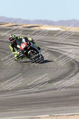 media/Dec-07-2025-CVMA (Sun) [[3e7d2de5dc]]/Race 6-The Shootout/